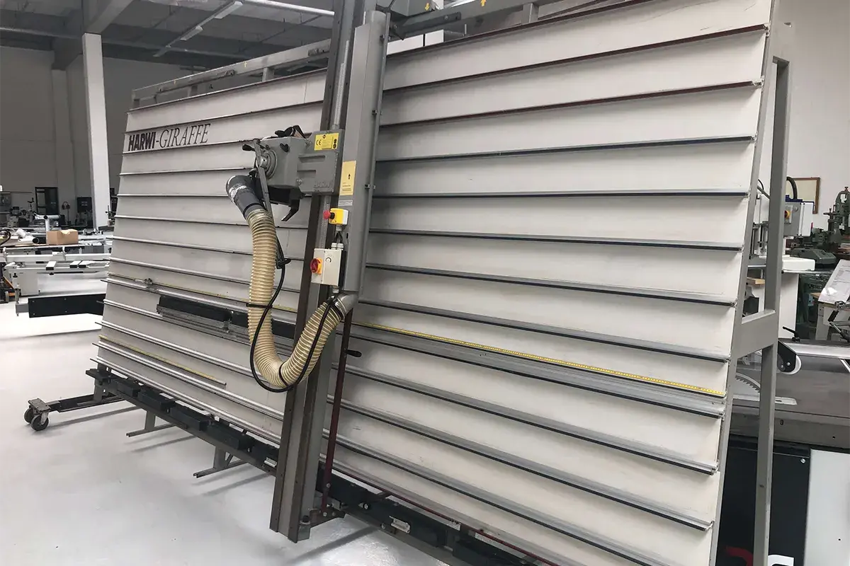 Voorgezaagd polycarbonaat